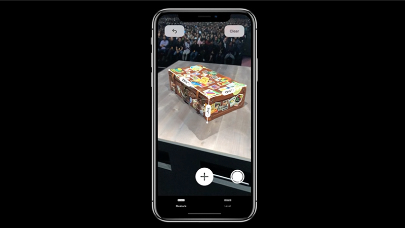 Measure app taking 3D measurements along X,Y, and Z axis